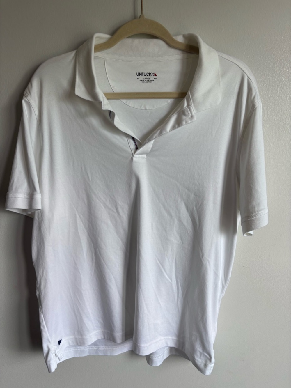 UNTUCKit Men's White Performance Polo